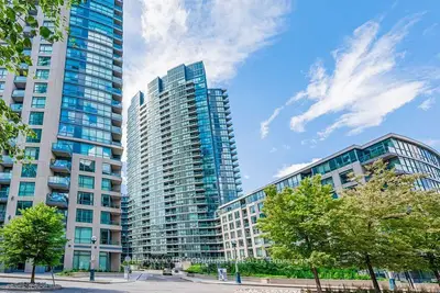 231 Fort York Boulevard 1210, Toronto, On M5v 1b2