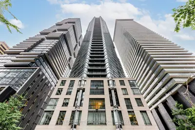 45 Charles Street E 5102, Toronto, On M4y 0b8
