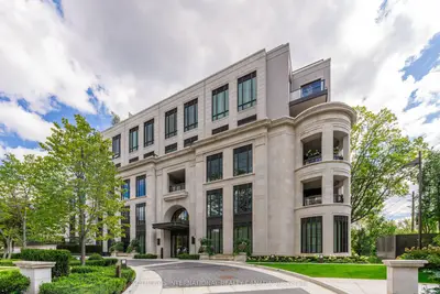 77 Clarendon Avenue 202, Toronto, On M4v 0b8