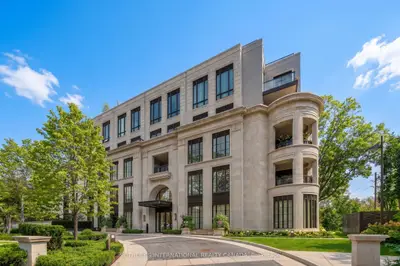 77 Clarendon Avenue 202, Toronto, On M4v 0b8