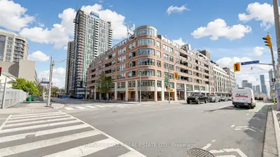 5 Rosehill Avenue 910, Toronto, On M4t 3a6