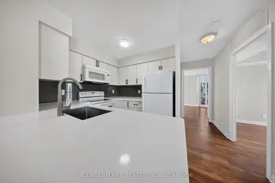 4978 Yonge Street 1715, Toronto, On M2n 7g8