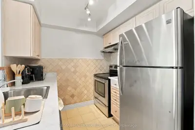 153 Beecroft Road 2808, Toronto, On M2n 7c5
