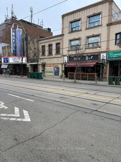 604 College Street, Toronto, On M6g 1b4