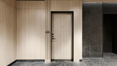 15 Mercer Street 819, Toronto, On M5v 1h2