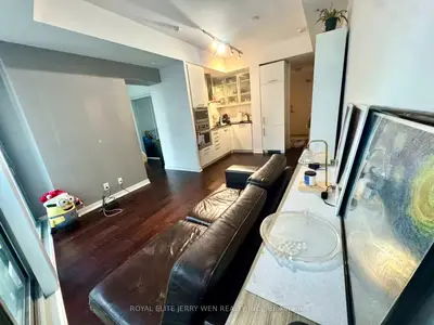 14 York Street 1710, Toronto, On M5j 2z2