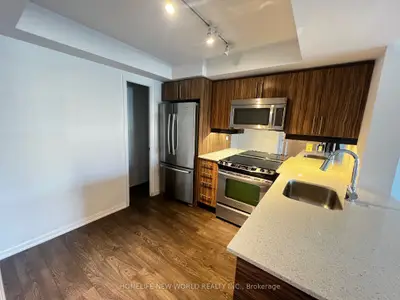 125 Western Battery Road 1401, Toronto, On M6k 3s2