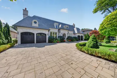 101 Forest Heights Boulevard, Toronto, On M2l 2k7