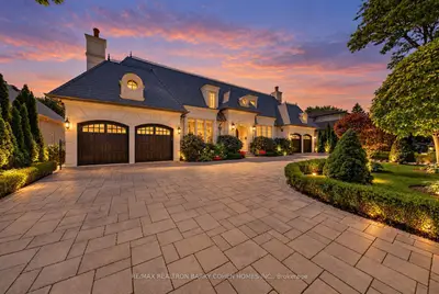 101 Forest Heights Boulevard, Toronto, On M2l 2k7