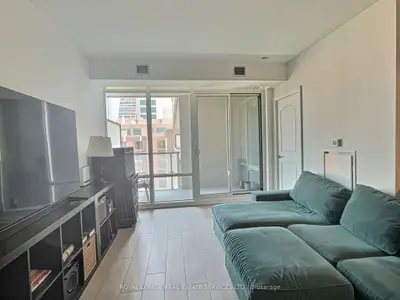 1 Bedford Road 701, Toronto, On M5r 2b5