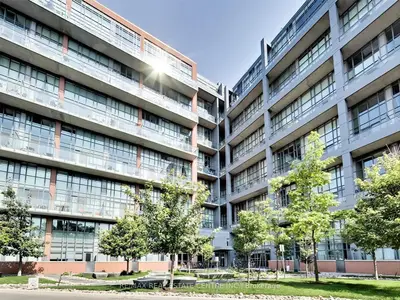 5 Hanna Avenue 407, Toronto, On M6k 0b3