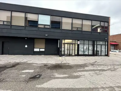 25 Lesmill Road 9a, Toronto, On M3b 2t3