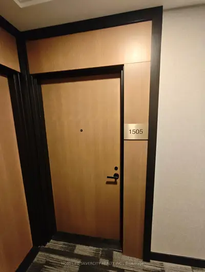 8 Tippett Road 1505, Toronto, On M3h 0e7