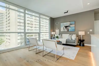 1121 Bay Street 904, Toronto, On M5s 3l9