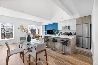 447 Lansdowne Avenue, Toronto, On M6h 3y2