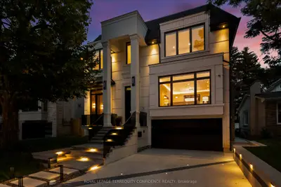31 Palomino Crescent, Toronto, On M2k 1w2