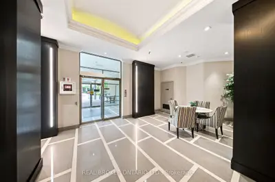 205 Wynford Drive 2207, Toronto, On M3c 3p4