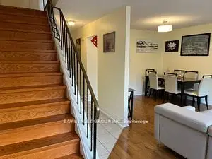 11 Yellow Birch Way, Toronto, On M2h 2s9