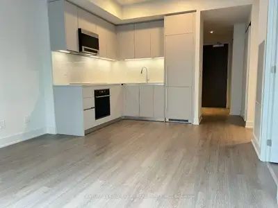 8 Cumberland Street 1505, Toronto, On M4w 0b6