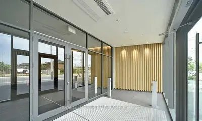 120 Varna Drive 1407, Toronto, On M6a 0b3