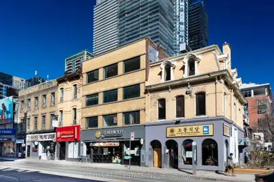 639 Yonge Street 200, Toronto, On M4y 1z9