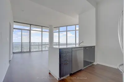 832 Bay Street 4903, Toronto, On M5s 1z6