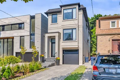 194 Sheldrake Boulevard, Toronto, On M4p 2b5