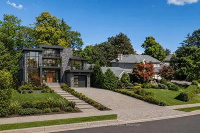 338 Riverview Drive, Toronto, On M4n 3e1
