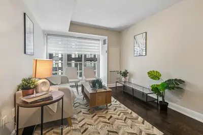 2181 Yonge Street 2804, Toronto, On M4s 2b1