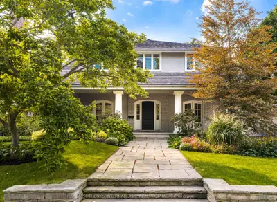 266 Douglas Drive, Toronto, On M4w 2c1