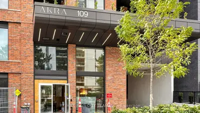 109 Erskine Avenue 204, Toronto, On M4p 0g6
