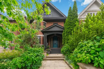 330 Palmerston Boulevard, Toronto, On M6g 2n6