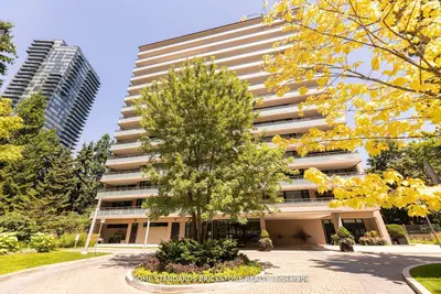 66 Collier Street 9d, Toronto, On M4w 1l9