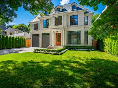 22 Brookfield Road, Toronto, On M2p 1a9