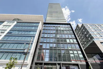 284 King Street E 2004, Toronto, On M5a 1k4