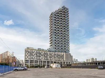 12 Bonnycastle Street #906, Toronto, On M5a 3t7