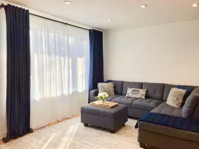 77 Elise Terrace Upper, Toronto, On M2r 2w9