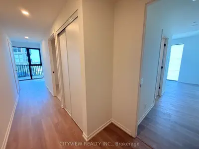 109 Erskine Avenue 1702, Toronto, On M4p 0g6