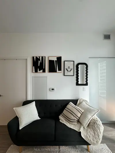 19 Western Battery Road 1101, Toronto, On M6k 0e3