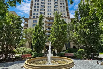 660 Sheppard Avenue E Lph05, Toronto, On M2k 3e5