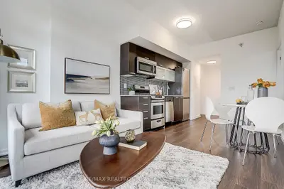 36 Lisgar Street 603e, Toronto, On M6j 0c7