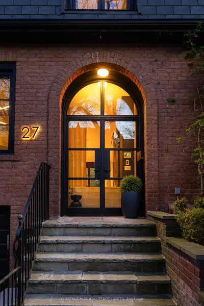 27 Boswell Avenue, Toronto, On M5r 1m5