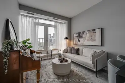 797 Don Mills Road 904, Toronto, On M3c 1v1