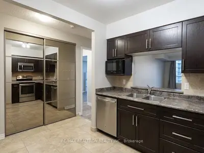 238 Doris Avenue 1811, Toronto, On M2n 6w1