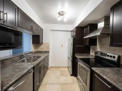 238 Doris Avenue 1811, Toronto, On M2n 6w1