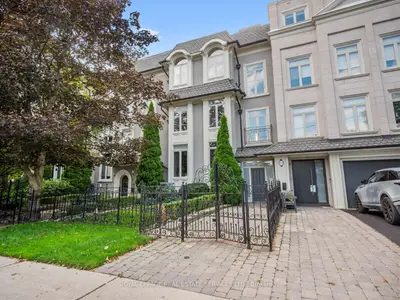 276 Spadina Road 4, Toronto, On M5r 2v4