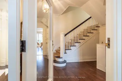 132 Glen Road, Toronto, On M4w 2w3