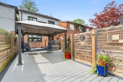 165 Northcliffe Boulevard, Toronto, On M6e 3k5