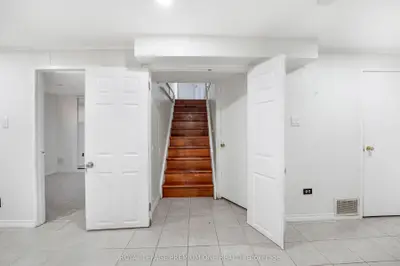 139 Mckee Avenue Lower Level, Toronto, On M2n 4c5