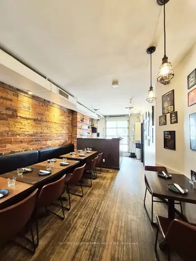 264 Dupont Street, Toronto, On M5r 1v7